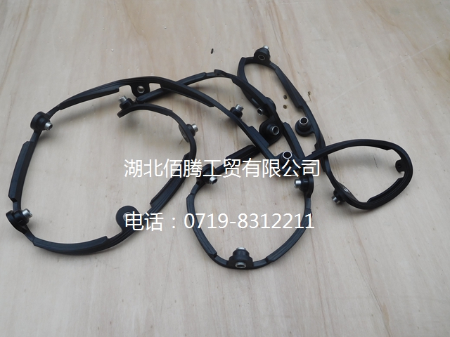 C3883220