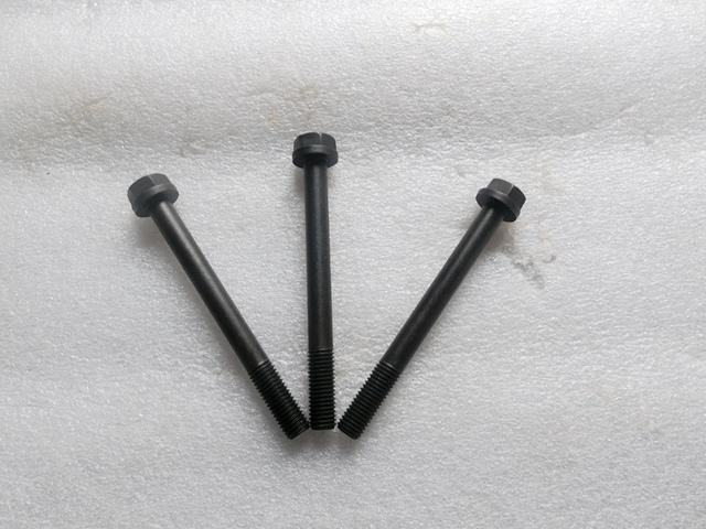 6BT缸盖长螺栓 3920780