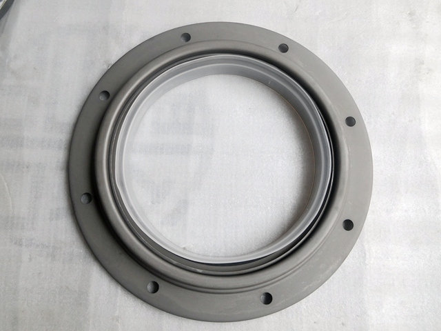 K19曲轴后油封 3005886.