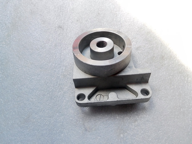 燃油滤清器座3930969