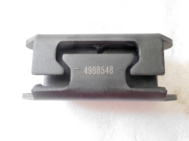 东风康明斯6BT5.9工程机械发动机减震块 4988598-3.jpg