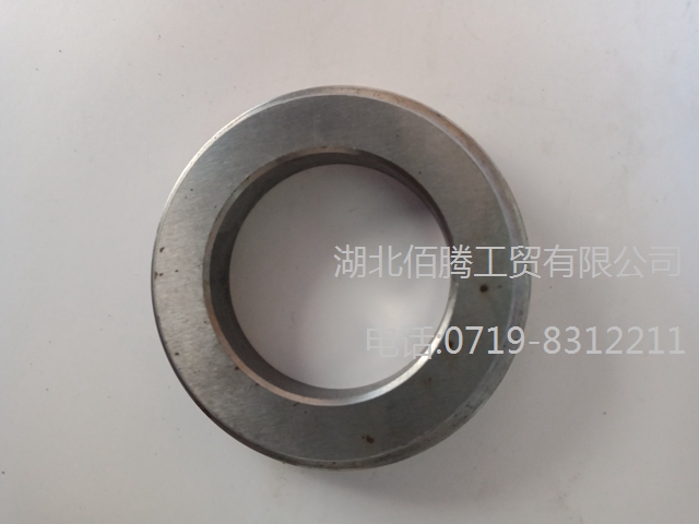 重康K19发动机配件水泵轴轴用卡环3034721