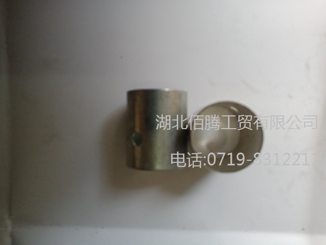 重康K38 K19发动机配件摇臂衬套207226-1.jpg