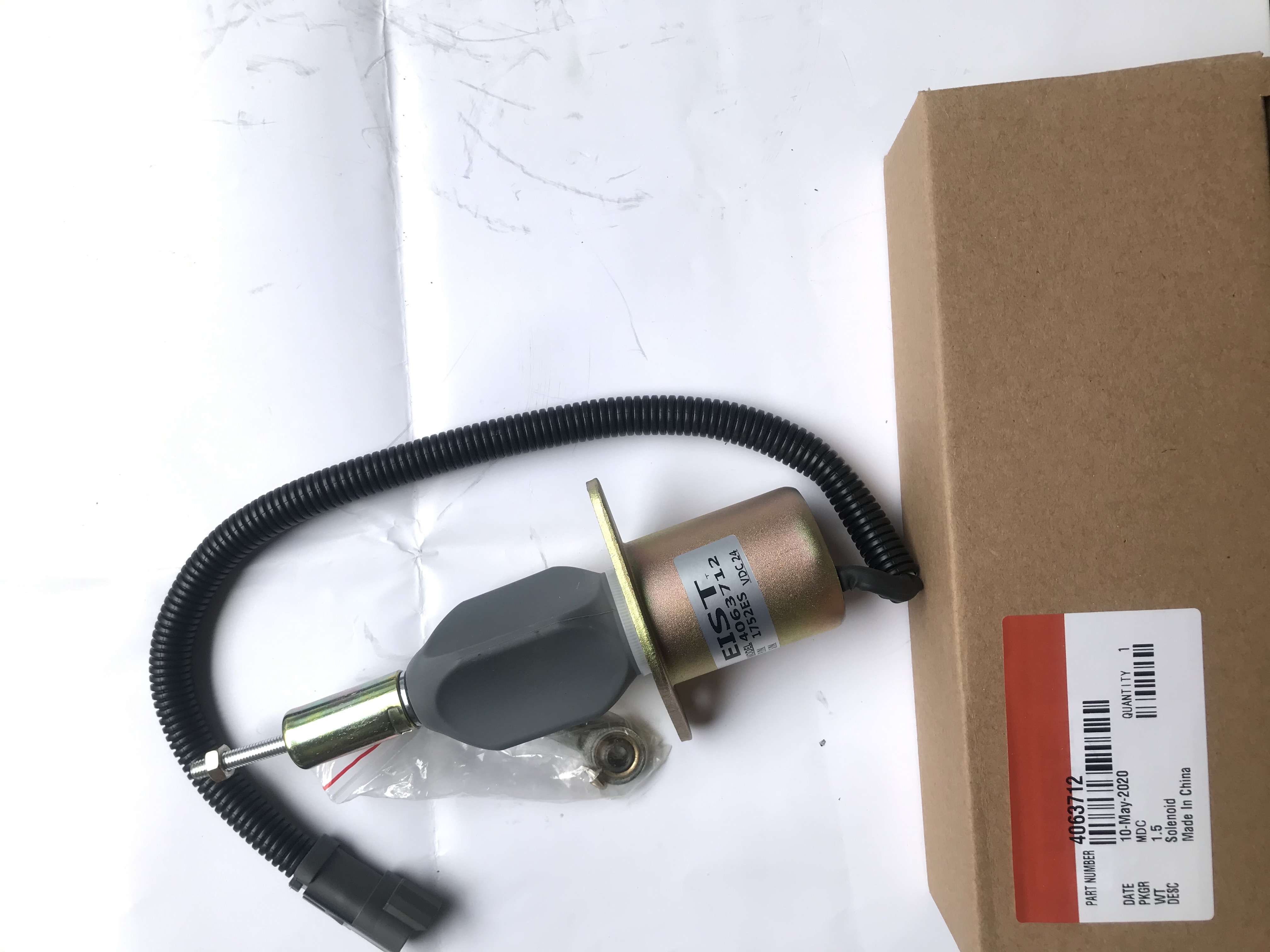 工程机械燃油电磁阀SA5030-12V 4063712 SA-5030-24 PC350-7
