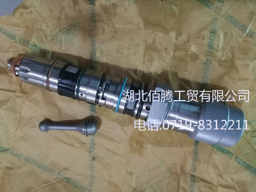 柴油发动机配件工程机械发动机进口QSK19发动机喷油器 4928349 (2).jpg